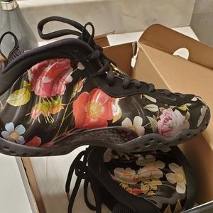 Nike Air Foamposites One FLORAL